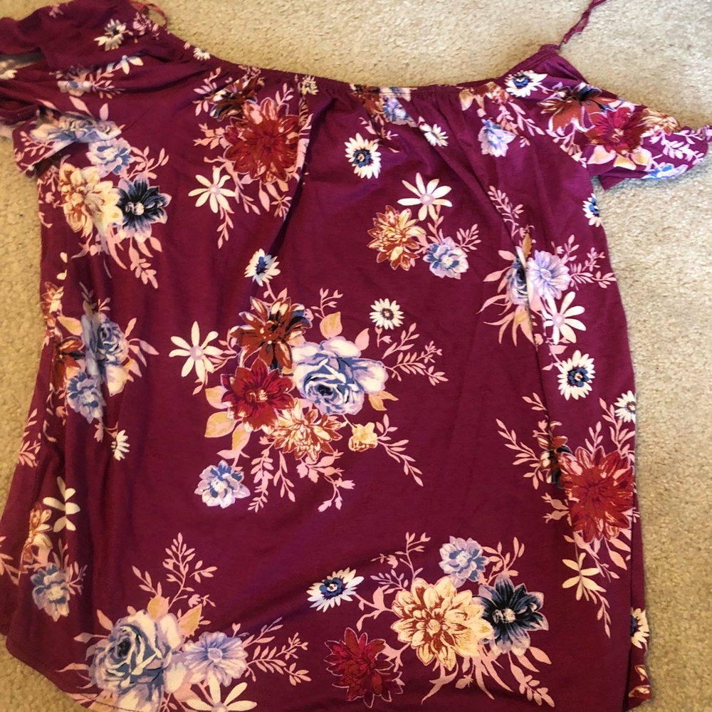 NEW! floral off the shoulder top
